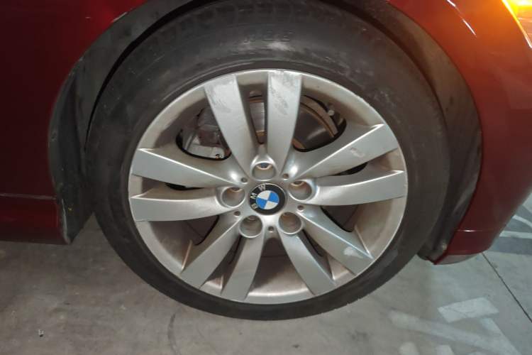 Used BMW 3 Series 2011 320i Luxury Edition