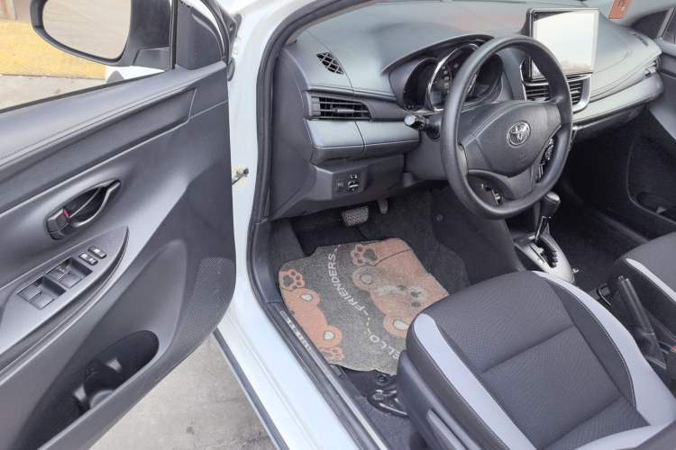 Used Toyota YARiS L Zhi Xuan 2021 X-Trail 1.5L CVT Leading Edition
