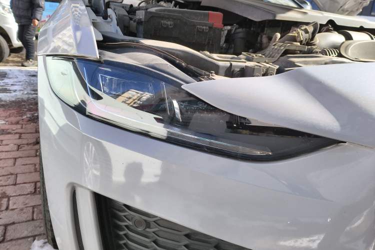 Used Jaguar XEL 2023 2.0T 250 PS R-DYNAMIC S Advanced Sport Edition
