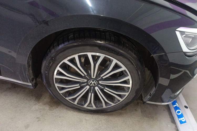 Used Volkswagen Phideon 2021 380TSI Luxury Edition
