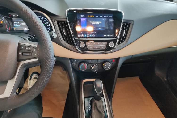 Used Chevrolet Monza 2022 320 Automatic Enjoyment Sunroof Version