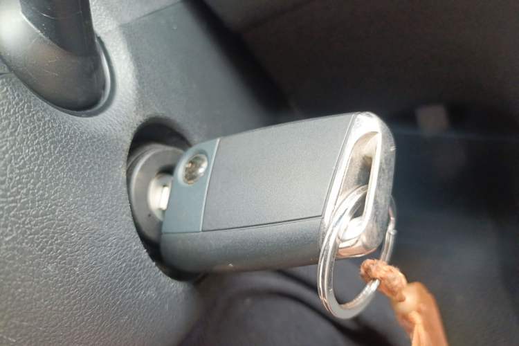 Used Volkswagen Golf Sportsvan 2018 230TSI Automatic Trend Edition Vehicle Key