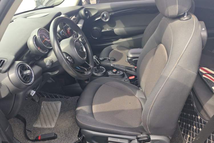 Used MINI 2018 1.5T ONE PLUS
