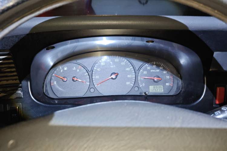 Used Jinbei Hiace 2014 2.0L 5th Generation Kuaiyunwang Business Version 4G19