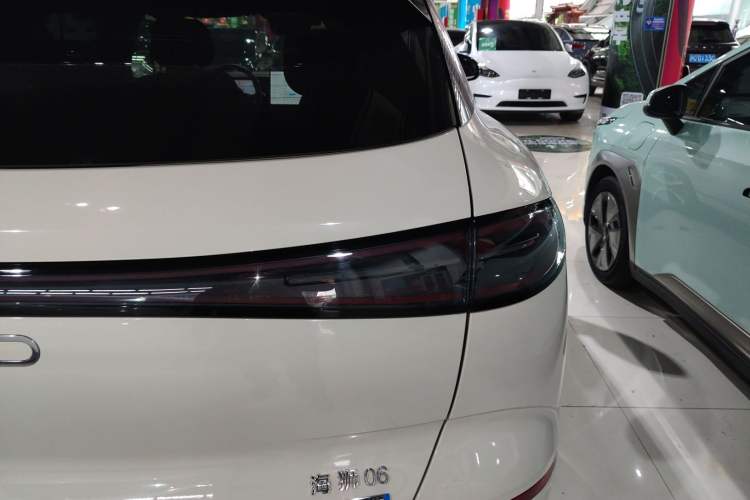 Used BYD Sealion 06 New Energy 2025 Model EV 605 Navigation Pro Edition Right Rear Taillight