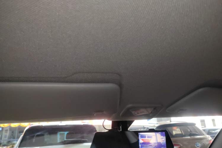 Used Wuling Hongguang MINIEV 2021 Macaron Premium Model – Lithium-NMC