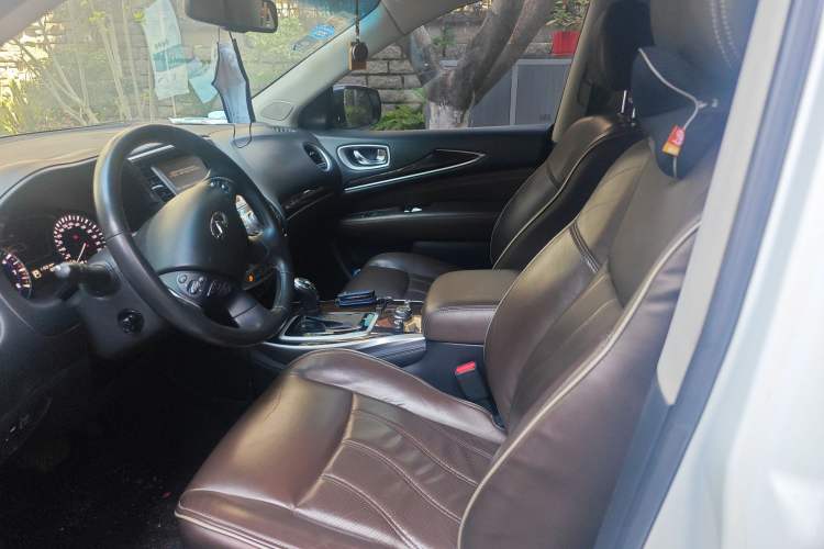 Used Infiniti QX60 2016 2.5 S/C Hybrid Two-Wheel-Drive Excellence Edition China V Standard