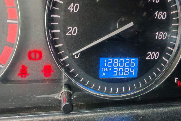 Used BAIC Weiwang M20 2014 1.5L practical type BJ415A Odometer Close Up