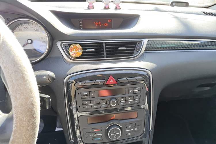 Used Peugeot 308 2014 Enjoyment Edition Classic 1.6L Automatic Fashion Model