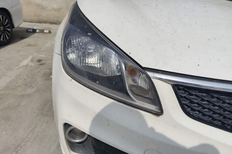 Used Kia K2 2017 Sedan 1.4L Manual Transmission GLS