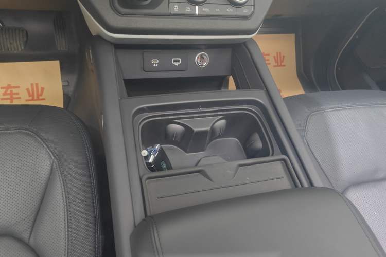 Used Land Rover Defender 2024 110 3.0T P400 X-DYNAMIC HSE