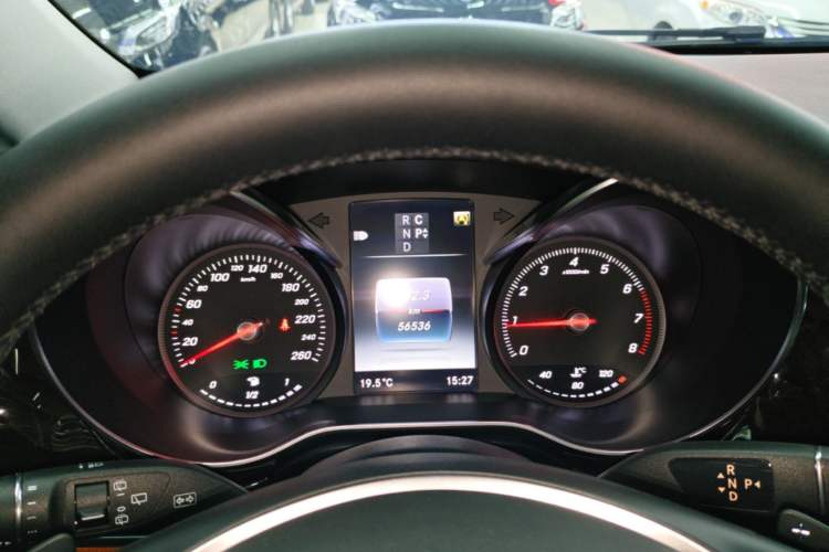 Used Mercedes-Benz V-Class 2018 V 260 Prestige Edition China VI

