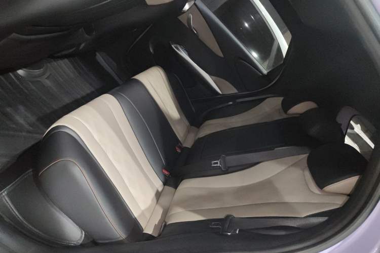 Used BYD Dolphin 2023 420 km Free Version
