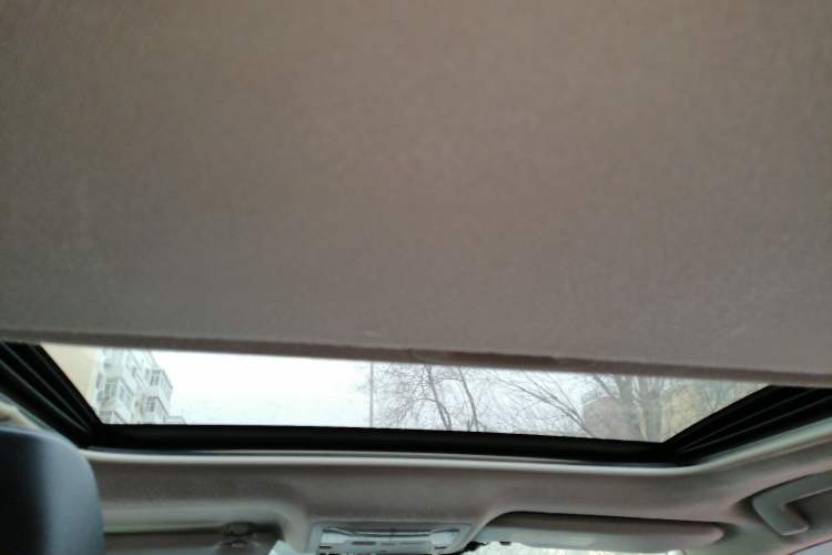 Used Toyota Corolla 2016 Dual-Engine 1.8L E-CVT Elite Edition Headliner