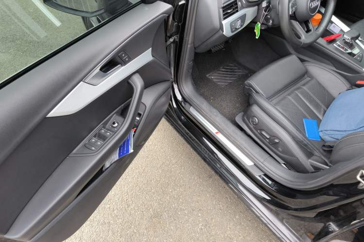 Used Audi A4L 2020 40 TFSI Fashion Dynamic Model