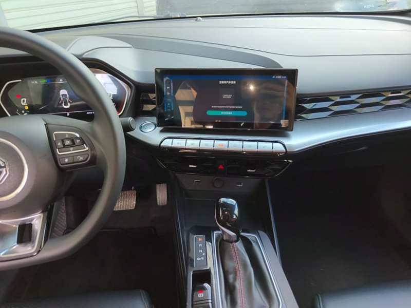 Used MG 5 2021 180 DVVT CVT Youth Luxury Edition — 12