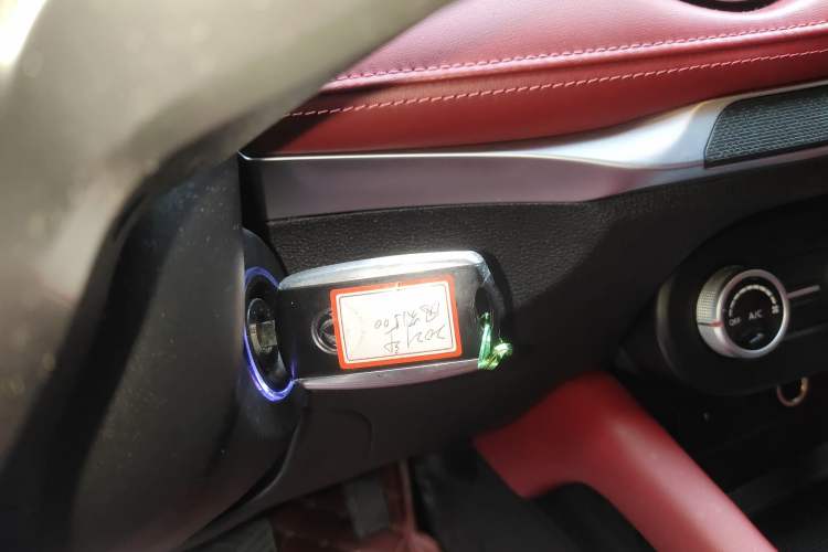 Used Dongfeng Fengon 500 2021 1.5L CVT Enjoyment Model Interior 1