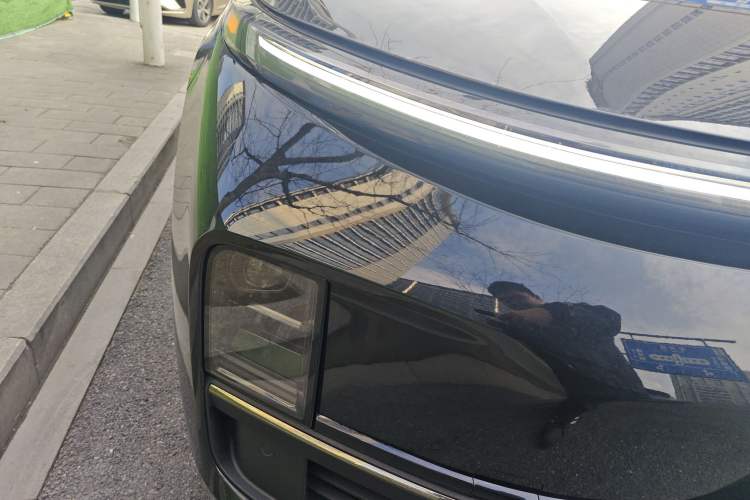 Used Li Auto L8 2025 Pro Smart Refresh Edition