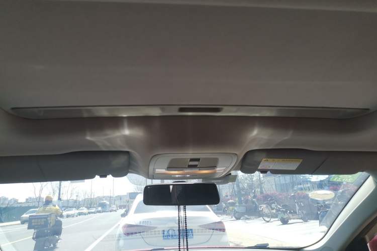 Used Roewe i6 New Energy 2017 45T Hybrid Connect & Smart Enjoyment Edition