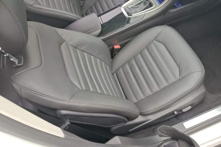 Used Ford Mondeo 2013 2.0L GTDi 200 Fashion Edition
