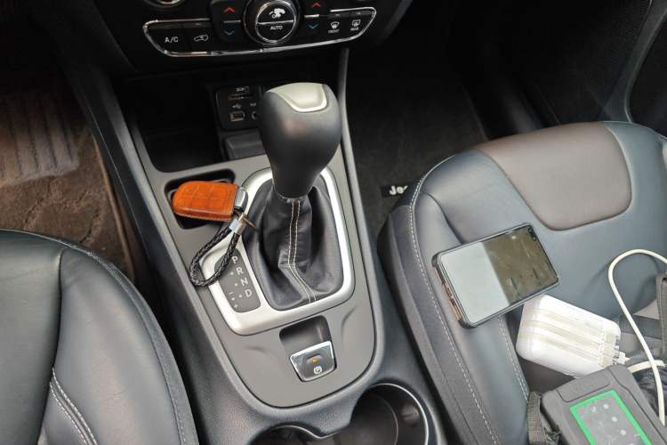 Used Jeep Cherokee 2016 2.4L Leading Edition