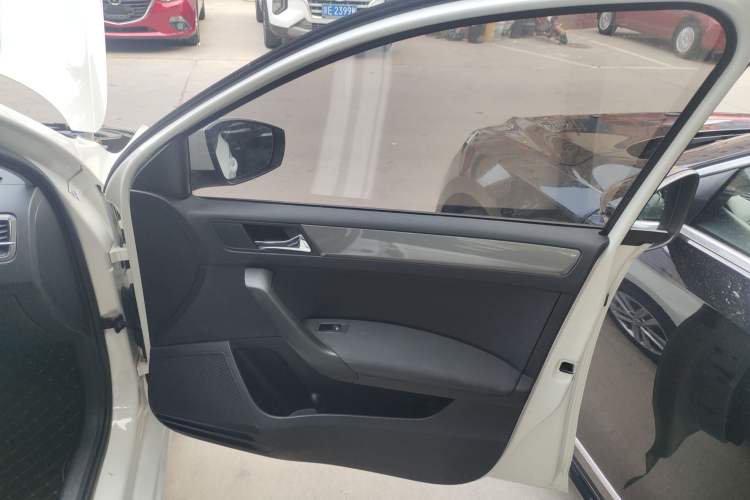 Used Volkswagen Santana 2017 Haval H6 1.6L Automatic Fashion Edition