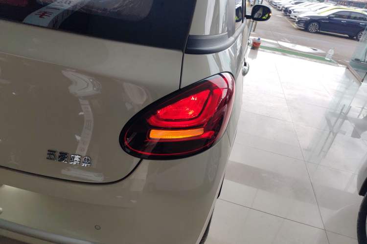 Used Wuling Bingo 2024 203km Light Edition