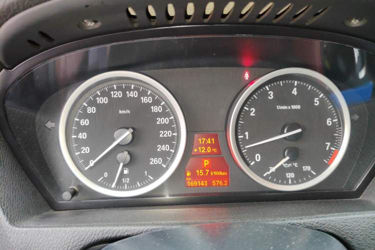 Used BMW X6 2011 xDrive35i
