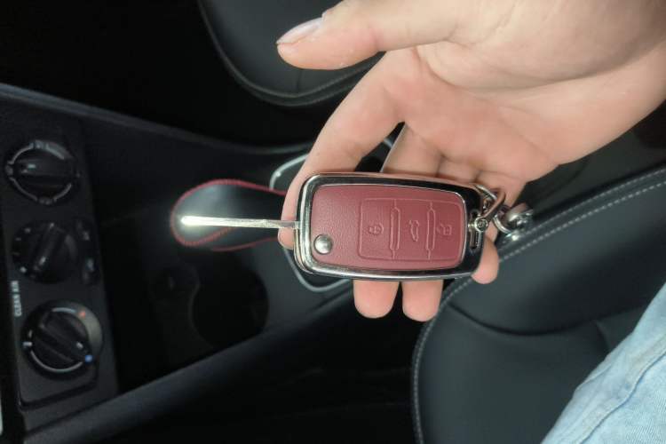 Used Volkswagen Polo 2016 1.4L Automatic Trendy Model Interior 1