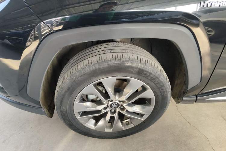 Used Toyota Wildlander 2022 Dual-Engine 2.5L E-CVT Two-Wheel Drive Luxury PLUS Edition