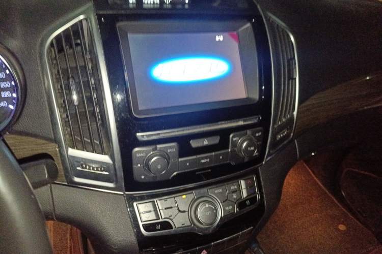 Used Haval H9 2015 2.0T Four-Wheel Drive Luxury 7-Seater