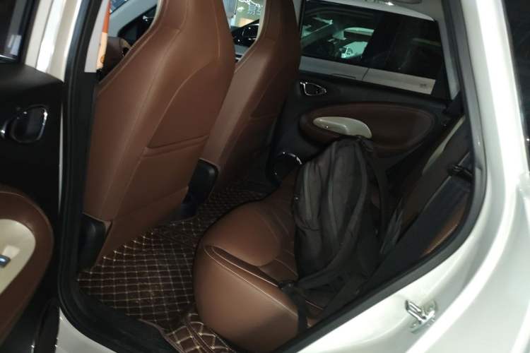 Used Wuling Bingo 2023 333 km Lingxi Connected+ Version
