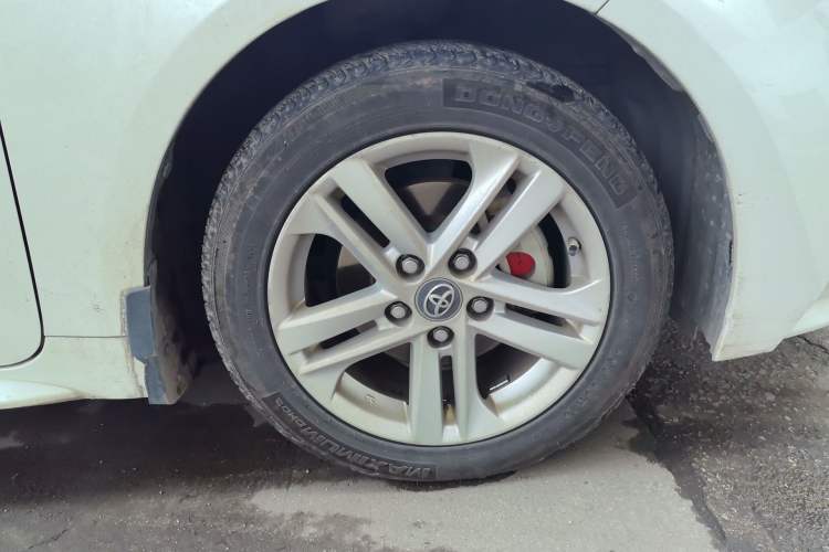 Used Toyota Levin 2019 Dual-Engine 1.8H E-CVT Luxury Edition China VI Standard Right Front Wheel Hub
