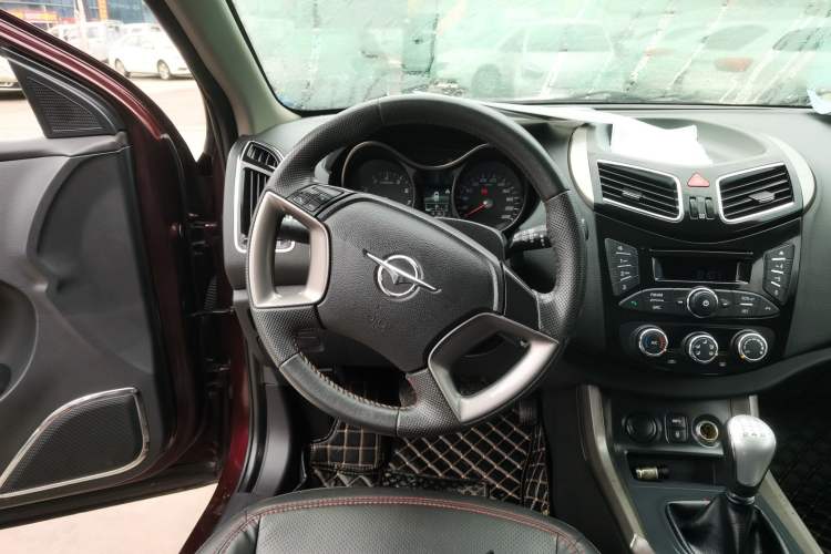 Used Haima S5 2015 1.6L Manual Luxury Model with Sunroof