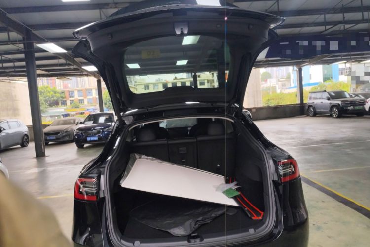 Used Tesla Model Y 2022 Rear-Wheel-Drive Version