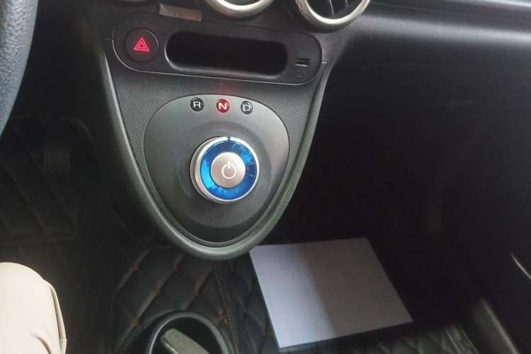 Used ORA Black Cat 2022 301km Base Version Ternary Lithium
