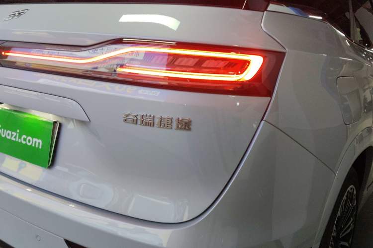 Used JETOUR Shanhai L9 2025 1.5TD 2DHT Flagship Edition 6 Seats
