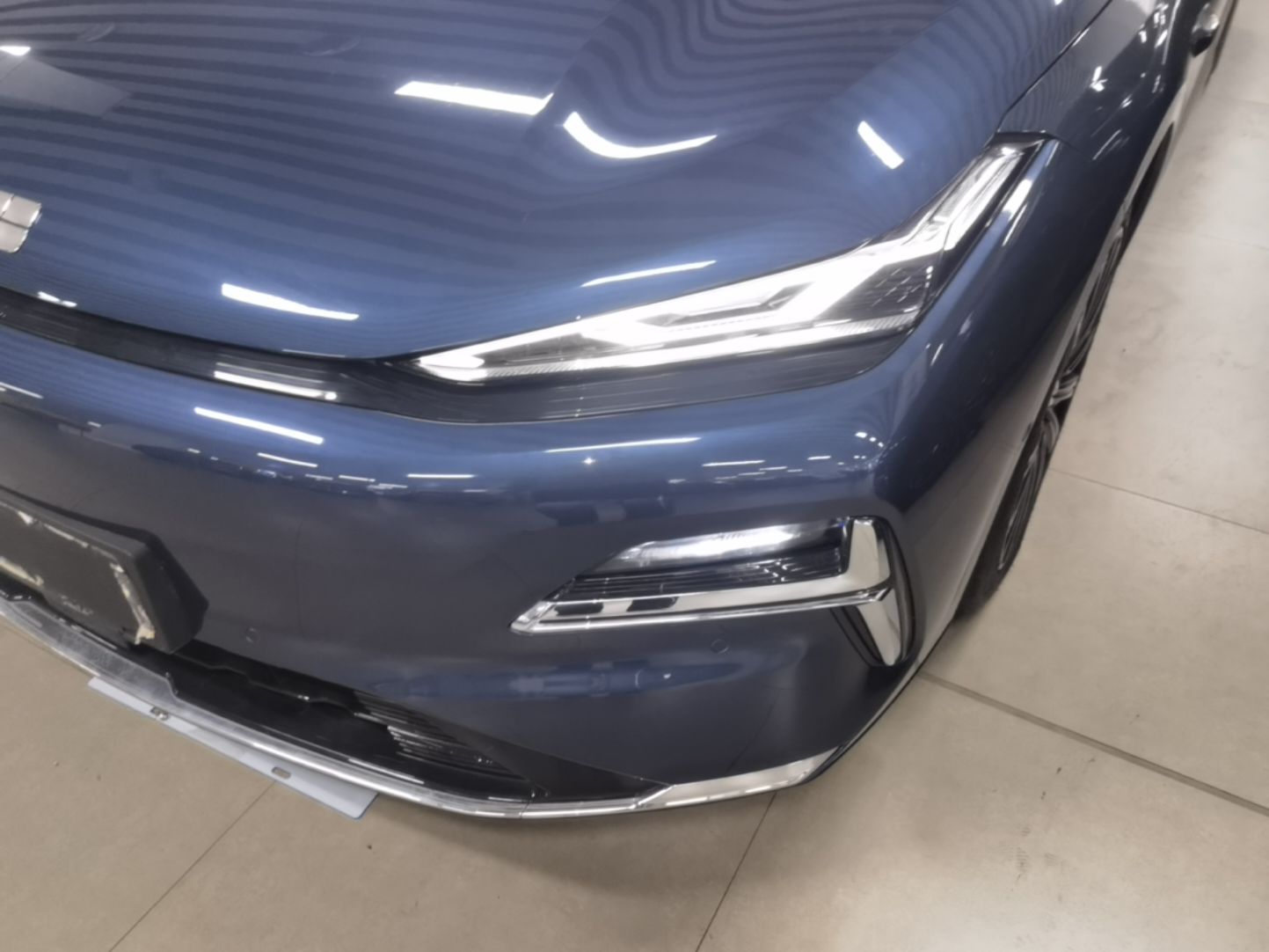 Geely Galaxy 8 2025 130km EM-P Starship Edition — снимка 8