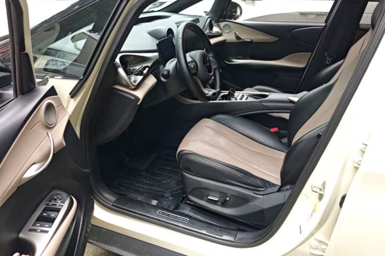 Used BYD Dolphin 2023 420 km Free Version