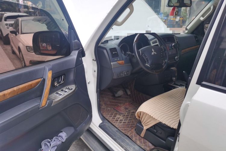 Used Mitsubishi Pajero 2019 3.0L Automatic Luxury Edition