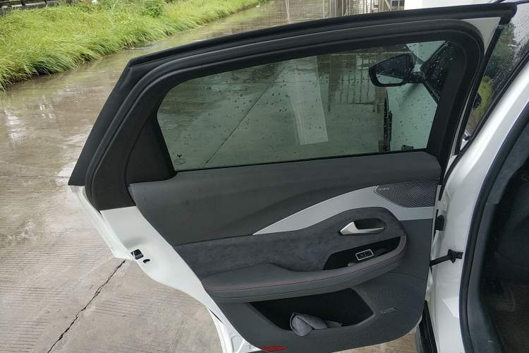 Used ARCFOX Alpha S 2023 Pioneer Edition
