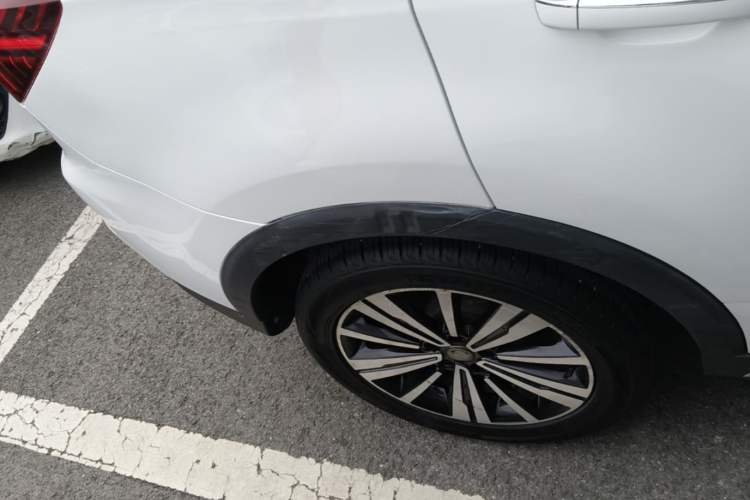 Used Roewe RX5 2019 20T Two-Wheel Drive Automatic 4G Connected Platinum Edition