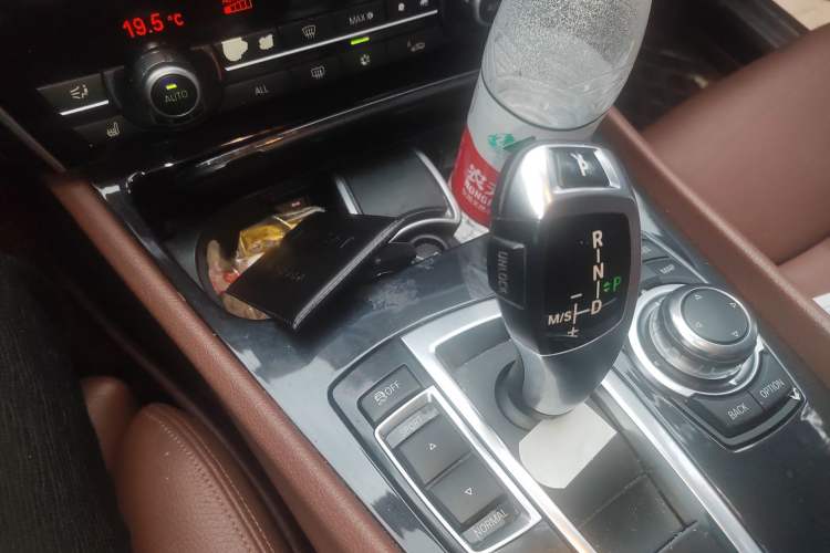 Used BMW 5 Series GT 2010 535i Leading Model