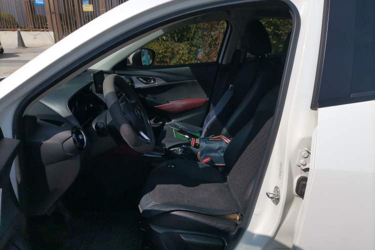 Used Mazda CX-3 2018 2.0L Automatic Prestige Edition
