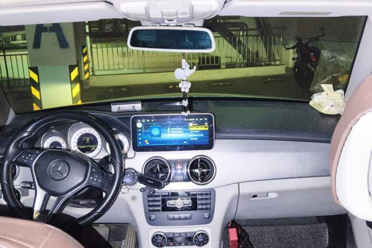 Used Mercedes-Benz GLK-Class 2013 GLK 300 4MATIC Fashion Model