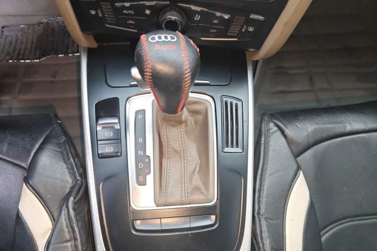 Used Audi A4L 2009 2.0 TFSI Standard Model Gear Lever