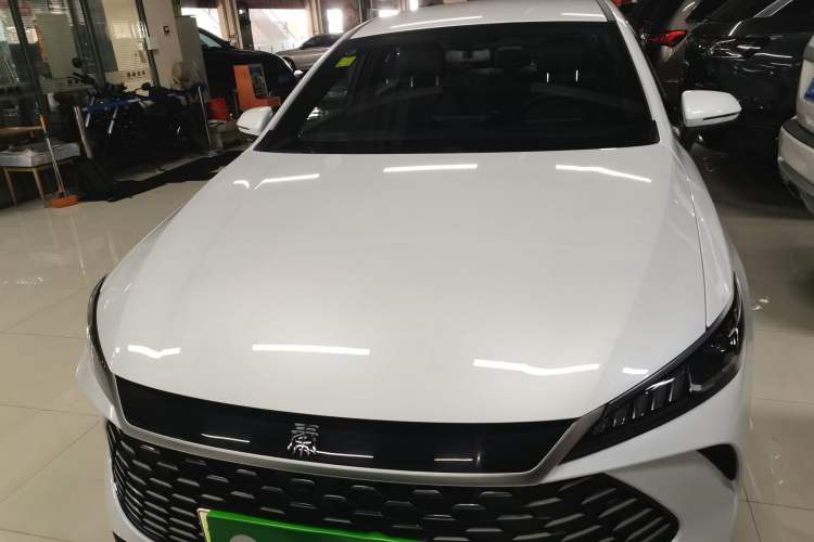 Used BYD Qin PLUS 2025 DM-i Smart Drive 55KM Leading Model