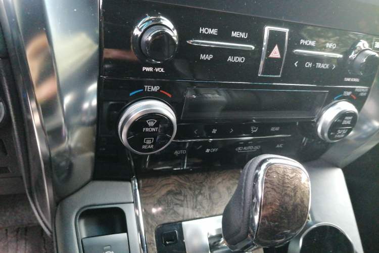 Used Toyota Alphard 2021 Dual-Engine 2.5L Prestige Edition