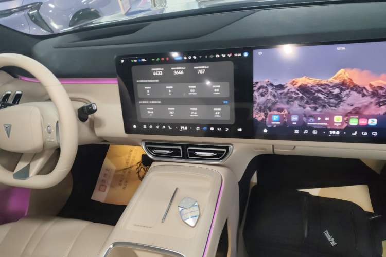 Used Deepal S09 2025 Four-Wheel Drive Ultra+ Custom Edition
