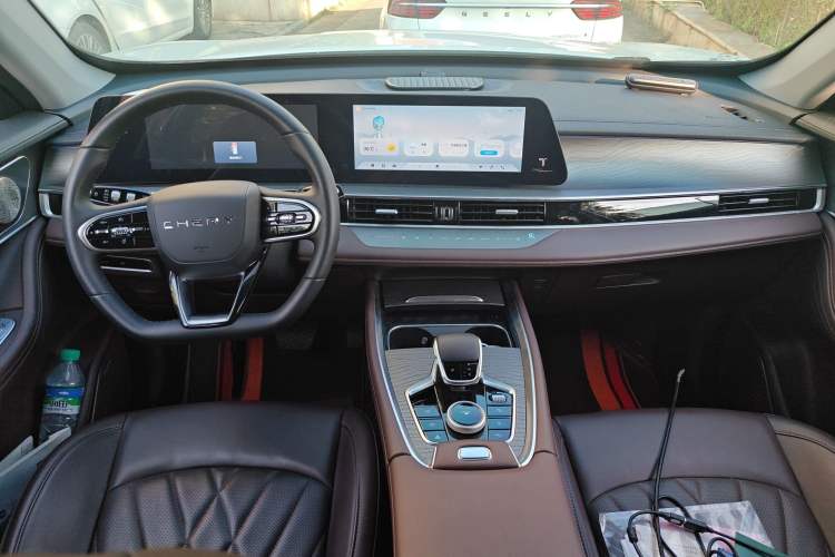 Used Chery Tiggo 8 PLUS 2024 Champion Edition 290TGDI DCT Deluxe Version 5-Seater